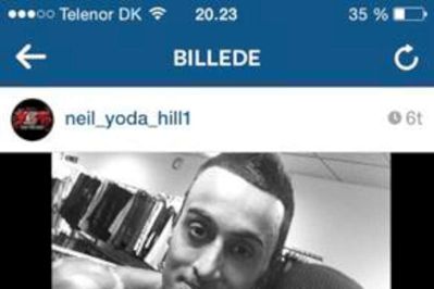 Ihsan Tanis tog denne selfie med bodybuilding-ikonet Neil Hill.