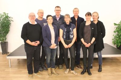 Den delvist nye bestyrelse for Uhre Friskole (fra venstre): Skoleleder Kent Lykke, Henning Kristensen, Mette Vittrup Sørensen, Peter Kragsig, Margit Kjær Nielsen, Peter Heltborg, Birgitte Ross Sørensen og Lise Lomholt Olesen