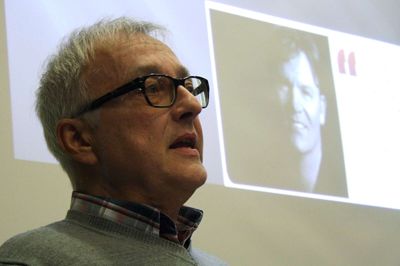 Folkeoplysningen har netop bevilget en halv million kroner til specielt energirenovering hos de lokale foreninger klubfaciliteter, siger Peter O. Sørensen (billedet)