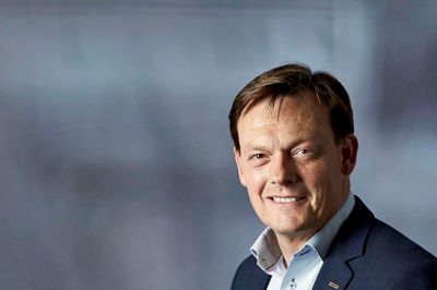 - Jeg har selvfølgelig nogle ideer til, hvordan vi både indadtil og udadtil kan blive endnu skarpere, siger den kommende kommunaldirektør Erik Hattens om sin rolle som øverste chef for Herning Kommune.?Foto: pr-foto