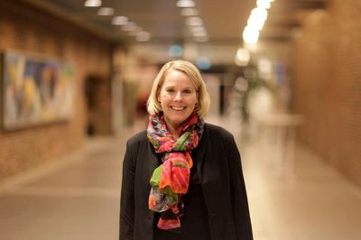 Dorte Mejer er formand for Firmaidræt i Ikast, hvor man vil gøre op med inaktivteten. Derfor inviteres medarbejdere fra de lokale virksomheder helt gratis til at deltage på første model af uddannelsen til sundhedsambassadører, der uddannes i kollegamotion. ?Foto: Privatfoto