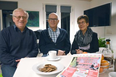 Tre ildsjæle bag julemarkedet: Henning Busk og ægteparret Poul-Erik og Solveig Jakobsen. ?Foto: Steen Hebsgaard