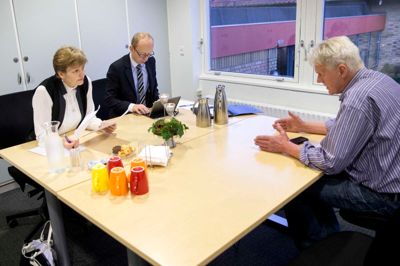 Miljø- og fødevareminister Eva Kjer Hansen mødte borgere til en snak om miljø og fødevarer på Agroskolen i Hammerum. Foto: Tom Laursen