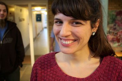 Dunja Rakic kommer fra Novisad i Serbien og er volontør på Midtjysk Efterskole. 6. januar står hun bag fejringen af den ortodokse jul, så eleverne kan lære noget om andre kulturer?foto privat