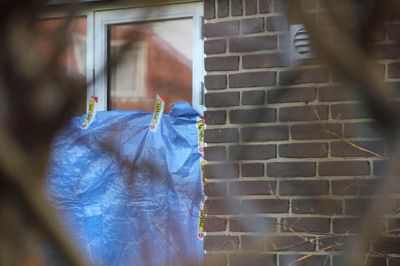 Politiet mangler fortsat at få afhørt en række vidner i sagen, hvor en 50-årig mand i nat blev dræbt af knivstik i Vildbjerg.?foto: Søren Poder