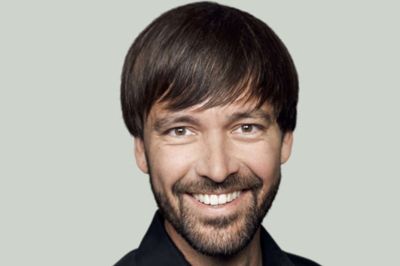 Jens Joel - partiets klima- og energiordfører sætter en hel dag af her i området.
