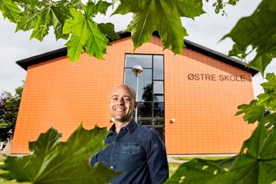 På Ikast Østre Skole, hvor Thomas Garsdal er skoleleder, får man fra næste år en bevægelseskoordinator til at sætte endnu mere fokus på, hvordan man får bevægelse ind i børnenes undervisning på en lærerig måde. ?Foto: Tom Laursen