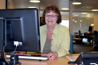Annalise Mouritsen har altid været glad for sit arbejde og ikke et sekund fortrudt, at hun tog imod tilbuddet om at blive bankelev i Andelskassen ?foto Laila Kempel