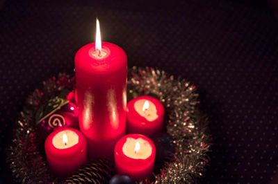 Candlelight on the Advent wreath