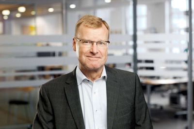 Afdelingsformand i Lederne Midt-Nord, Bjarne Kragh Jensen, bakker de lokale erhvervsledere op i troen på øget omsætning det kommende halvår. ?Foto: PR-foto
