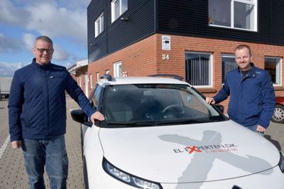 Jan Møller (t.v.) og Kim Merring-Andersen ejer Elexperten i Ikast. De kommer nu også til at stå bag Lind Elteknik, der fremover vil have Lars Stage som afdelingsleder. Elexperten har 25 medarbejdere, mens man hos Lind Elteknik er fire. Foto: Steen Hebsgaard