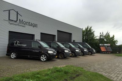Der er travlt i den lokale tømrervirksomhed, LJ Montage, der i øjeblikket har byggeprojekter over hele landet ?foto privat