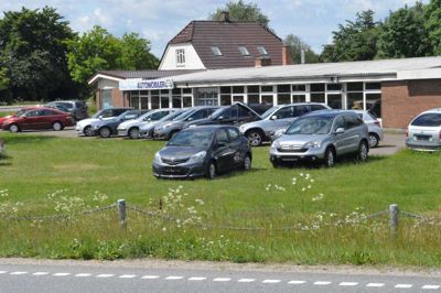 Finn Nielsens Automobiler på Skyggevej ved Bording bliver formentlig endnu større. ?Foto: Flemming Thulstrup