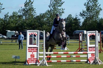 Laura Ladefoged fra Bording og Omegns Rideklub. Hun fik en 2. plads i spring, hest i Jubilæums Cuppen. ?Privatfoto