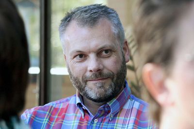 Morten Bak - løsgænger og tidligere Venstremand - stemte sammen med Venstre og Socialdemokratiet. Men kommenterede ikke vindmøllesagen