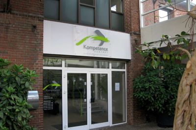 Her ses den tidligere facade, da kompetencecentret havde til huse på Strøget 4. Inden længe vil Fitness Worlds logo kunne ses på facaden. ?Foto: Kim KRISTENSEN??