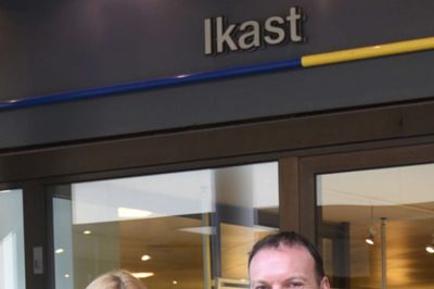 EDC-mæglerne Heidi Thoustrup og Søren Kirkegaard vil godt fremhæve de positive tal for netop Ikast-området. ?Foto: Steen Hebsgaard