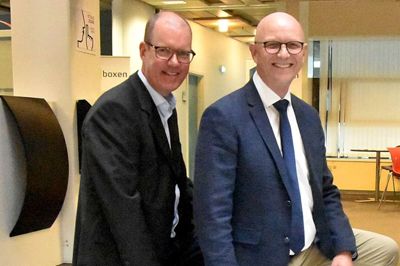 Formanden for Dansk Industri i Midt Vest Claus Arberg kender udmærket vejen fra Hvidbjerg til rådhuset i Ikast, hvor han blandt andre har mødt borgmester Carsten Kissmeyer.
Foto: Steen Hebsgaard