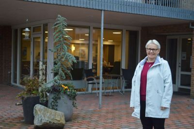 Hanne Hvas i plejecenter Grønneparken lige før afgangen til Kina, hvor hun i en måned skal arbejde i et stort kinesisk ældreprojekt efter model dra danske diakonhjem. ?Foto: Flemming Thulstrup