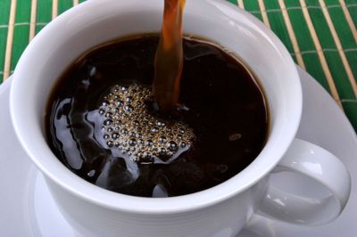 Kaffe kan åbenbart være så dejligt, at man gør sig til kriminel for det. Foto: Colourbox