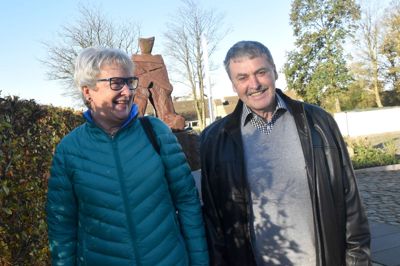 Birgit W. Kristensen og Hans Jørgen Laugesen råder alle over 60 år til at stemme. Birgit Kristensen genopstiller, mens Hans Jørgen Laugesen har valgt at træde ud af Ældrerådet og give plads til andre. ?Foto: Steen Hebsgaard
