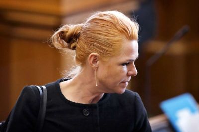 Udlændingeminister Inger Støjberg (V) afviser, at regeringen skubber udlændingene ud i kriminalitet. Det er ikke meningen, at de skal have hjælp til at pleje netværk i Danmark, men at de skal rejse hjem, siger hun. /ritzau/Jens Dresling/arkiv
