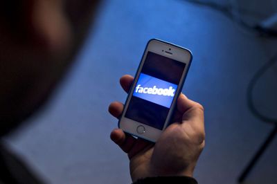 Facebook og Microsoft samarbejder om at spore ejerne af det børnepornografiske materiale, der bliver spredt via eksempelvis Messenger. Scanpix/Bax Lindhardt