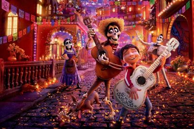 Disney-Pixars har netop haft premiere på deres nye animationsfilm »Coco«. En familiefilm med latinamerikanske rytmer og med danske stemmer. En af stemmerne kommer fra Ikast. ?PR-foto: Disney-Pixar