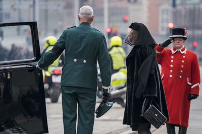 Scanpix/Martin Sylvest/arkiv. Halvdelen af danskerne ønsker, at dronning Margrethe fortsætter som regent. En tredjedel mener, at hun bør abdicere.