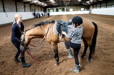 Netop nu er man ved at stykke de mange tilbud til Aktiv Sommer sammen, så foreningerne kan få lov til at vise, hvad de har at byde på til skolebørn på sommerferie. ?Foto: Flemming Hansen