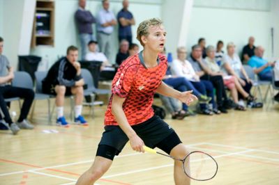 19-årige Rasmus Kæseler var stærkt spillende i aftenens sidste kamp, hvor han sammen med 18-årige Philip Illum Klindt reddede det ene point til Ikast mod topholdet Aalborg Triton. Foto: Henrik Ole Jensen (Arkiv)