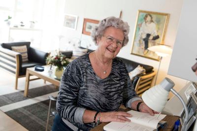 Jenny Sørensen er en aktiv dame, der har et travlt liv med en fyldt kalender foto: Tom Laursen
