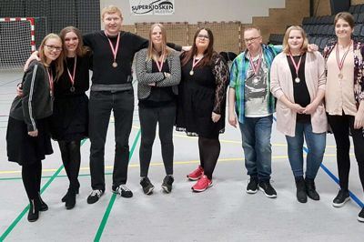C-holdet der sikrede sig en tredjeplads ved regionsmesterskabet Laura Christensen, Kaja Udengaard, Sune Foldager, Amalie Jespersen, Stine Møller, Niels Fonnesbech, Maritza Schwartz og Therese Hedegaard ?foto: privat