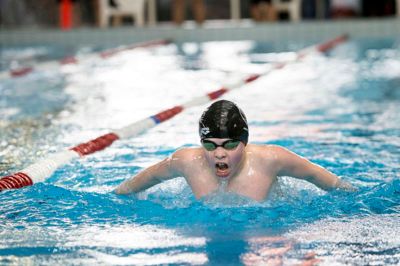 13-årige Jakob Møller Nielsen gav den hele armen, da han skulle svømme sin butterfly til landsmesterskaberne. ?FOTO: TOM LAURSEN