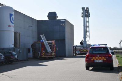 Der var rigeligt med udstyr, da Brand & Redning Midtvest kom ud til Niebuhr Gears. ?Foto: Anna Østergaard Bjørn