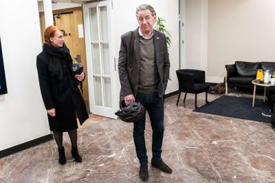 Flemming Winther forlader Forligsinstitutionen i København søndag før midnat. Parterne på statens område mødes mandag klokken 14. Foto: Scanpix/Martin Sylvest