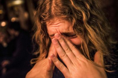 Depression er en stor folkesygdom, som for nogle er arvelig og for endnu flere miljøskabt. Forskerne håber, at nye genetiske opdagelser kan være med til at frembringe bedre og mere præcis medicin. Foto: Ritzau/Scanpix/Ólafur Steinar Gestsson/arkiv