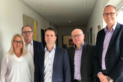 De fem partnere, fra venstre Helle Medom Jensen, Kenn Jensen, Morten Broberg Lind, Lars Ole Mortensen og Ole Baastrup Søndergaard - alle statsautoriserede revisorer. ?Foto: Presse