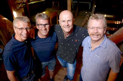 Sidste år udgav Tørfisk deres 19. album. Både numre herfra og fra kvartettens omfattende "Vesterhav" af kendte numre er på programmet, når de giver koncert i RemisenBrande fredag d. 10. august.