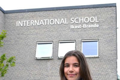 Sophia Thygesen var den første elev, der blev skrevet op til Den internationale Skole i Ikast-Brande. Nu har hun afsluttet sine sidste eksaminer og glæder sig til at udforske verdenen - i første omgang på en dansk efterskole ?foto: Laila Kempel