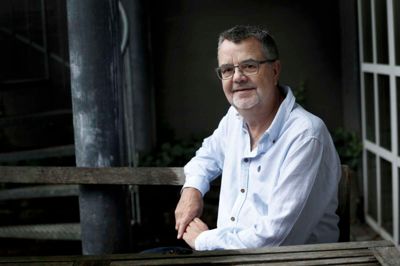 Kim Kristensen har sidste arbejdsdag fredag. Så godt som resten af måneden finder man ham og ægtefællen i Spanien, der er et yndet rejsemål for parret. Foto: Flemming Hansen