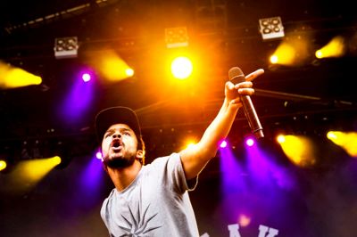 Shaka Loveless - kaster stjernestøv over indvielsen af Hjertet. ?Foto: Tom Laursen
