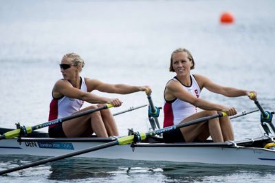 Søren Bidstrup/arkiv/Ritzau Scanpix. Juliane Elander (th.) var med til at sikre Danmark VM-sølv i letvægtsdobbeltfireren.