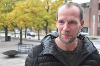 Pia Andreasen, mor til en tre-årig: Jeg synes pengene bør gå til børnene. De skal friholdes. Og ja det er for nemt bare at stå her og sige, at der ikke skal spares på børneområdet. Men der må være ikke-menneskelige områder, der kan holde for. ?Foto: Steen Hebsgaard