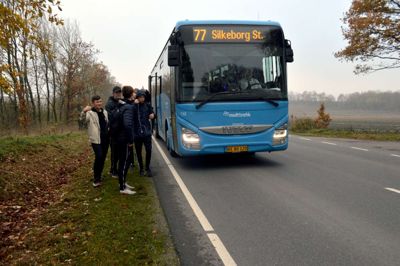 Elever fra Hestlund efterskole kan fra foråret 2019 ikke længere taget bussen, når de skal hjem på weekend. Foto: Laila Kempel