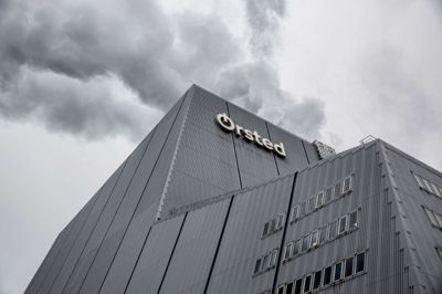 Uffe Weng/Ritzau Scanpix. Ørsted får ikke lov til at sælge Radius, og det har mandag morgen kostet selskabet markedsværdi på aktiemarkedet.