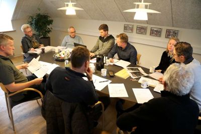Repræsentanter for Nørre Snede Byinvest er ved at få styr detaljerne omkring det nye byggeri i dialog med EMR, Arkitema og EDC Nørre Snede. ?Privatfoto