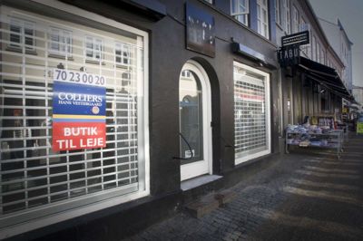 Kim Haugaard/Ritzau Scanpix. Det er blevet sværere at få afsat ledige butikslokaler i en tid, hvor flere handler på nettet. (Arkivfoto)