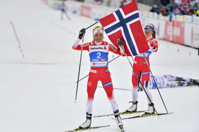 Joe Klamar/Ritzau Scanpix. Therese Johaug snuppede endnu en guldmedalje til samlingen.