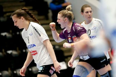 HIH-kvinderne kunne juble i fredagens hjemmekamp mod kroatiske Podravka. I aften spiller holdet i Holstebro. Foto: Flemming Hansen